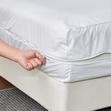 Zippered 6 sided waterproof mattress encasement
